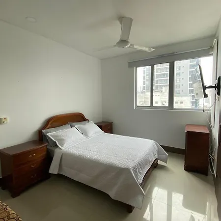 Oceanfront Luxury - A Pasos Del Centro Histórico Cartagena