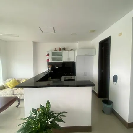 Oceanfront Luxury - A Pasos Del Centro Histórico *