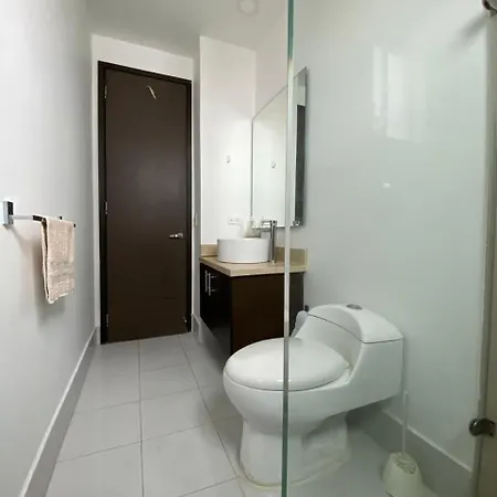 Oceanfront Luxury - A Pasos Del Centro Historico Apartment Cartagena