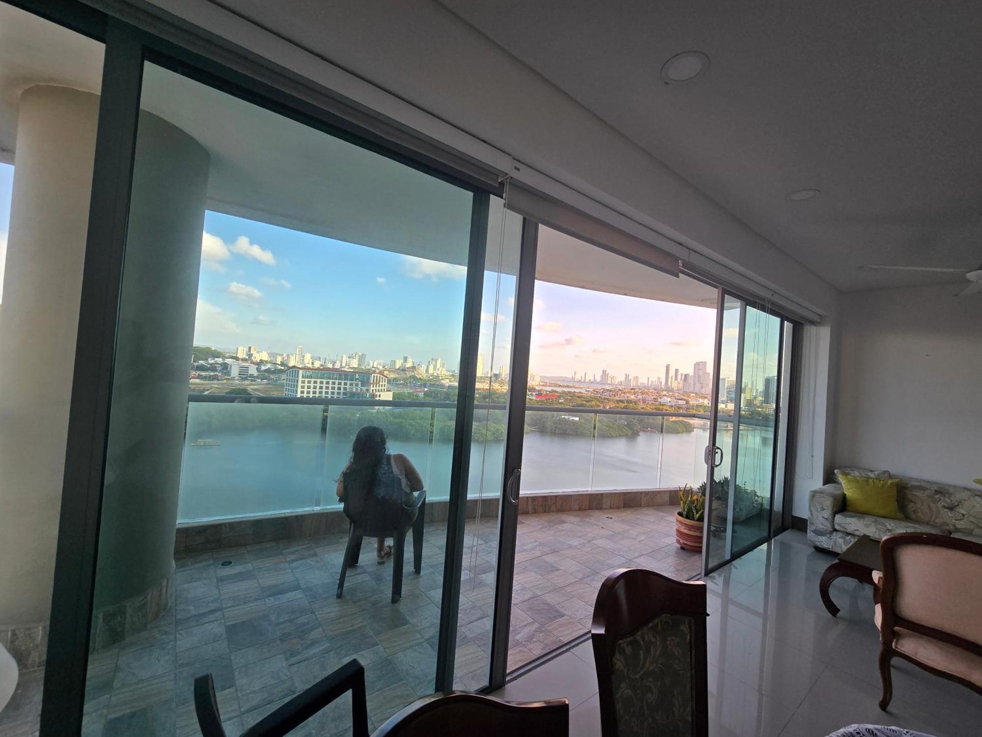 Apartamento Familiar Con Vista Al Cerro La Popa *